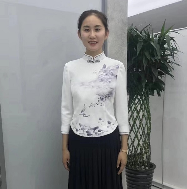 女士職業(yè)裝要如何搭配